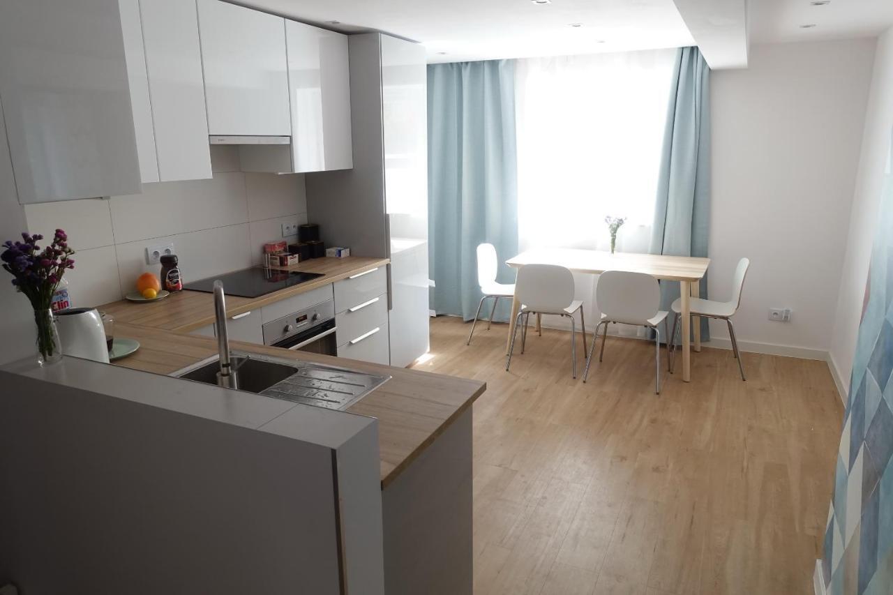 Three Rooms Apartment Kraków Zewnętrze zdjęcie
