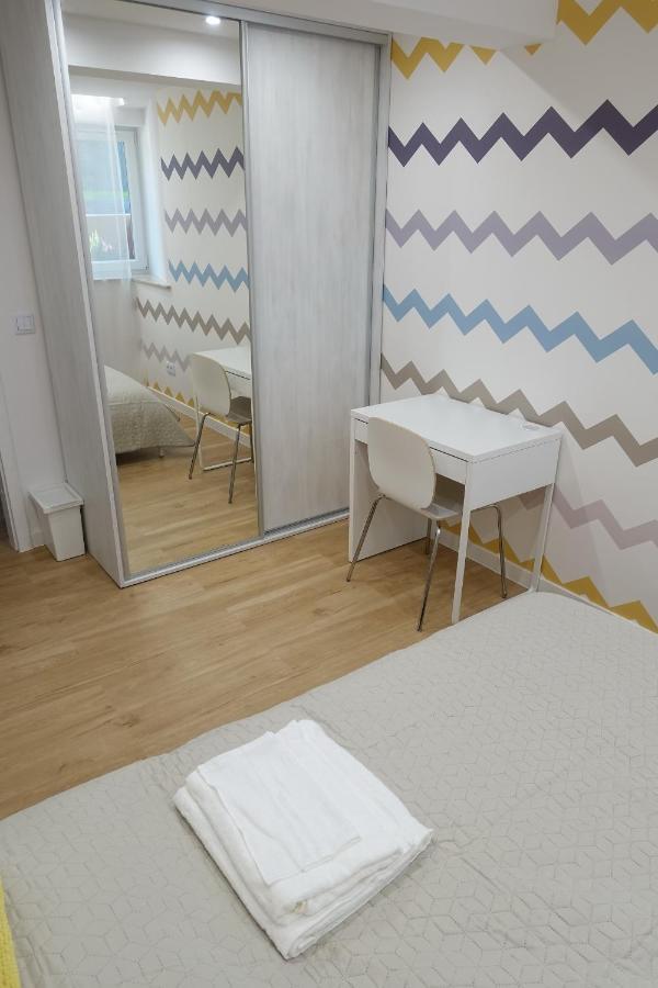 Three Rooms Apartment Kraków Zewnętrze zdjęcie