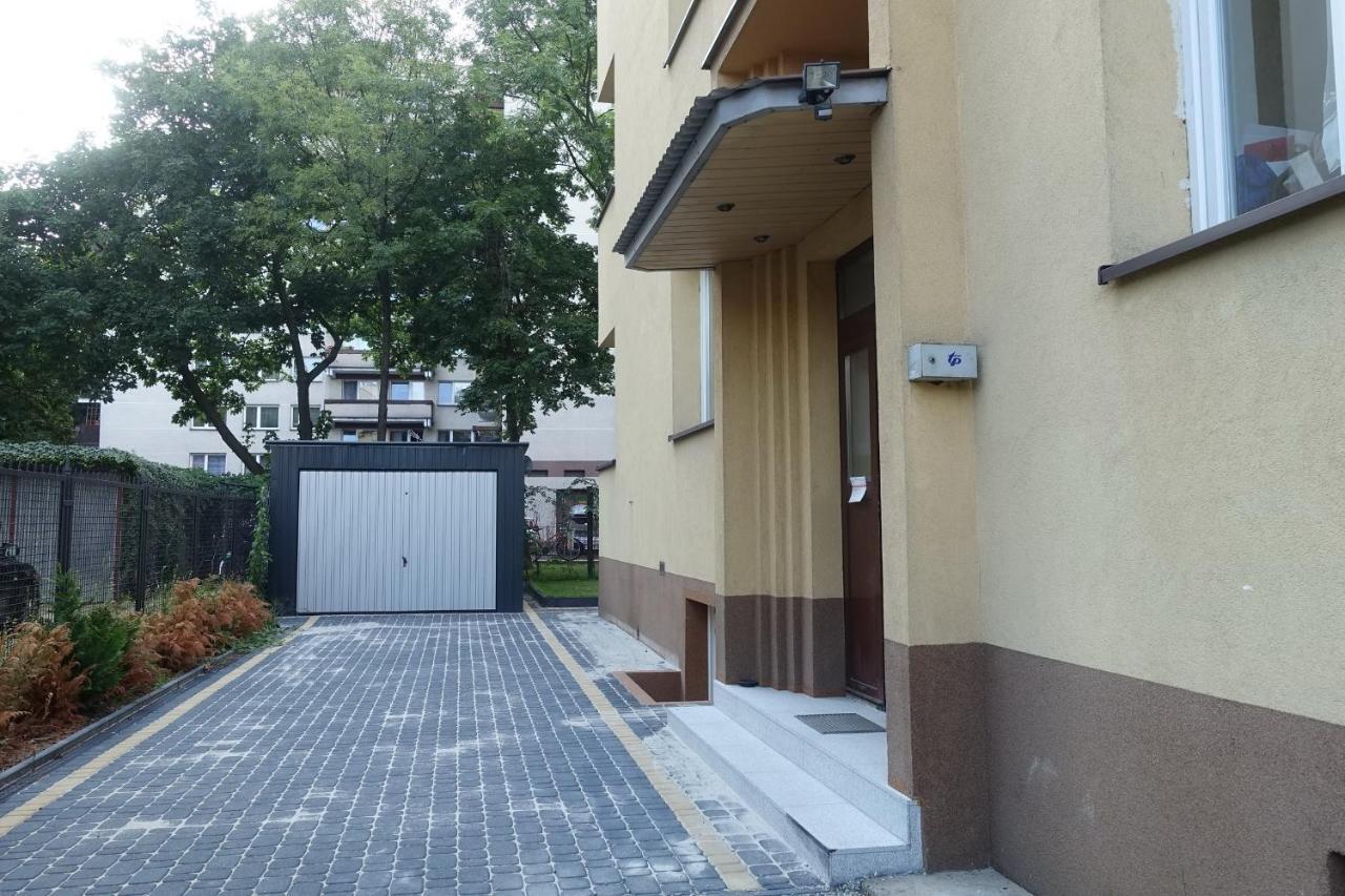 Three Rooms Apartment Kraków Zewnętrze zdjęcie